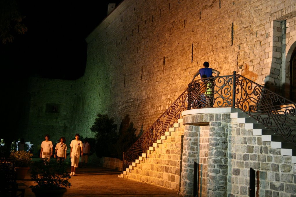 Ночная жизнь в Будва, Черногория. Фото 2 – фотографии Черногории