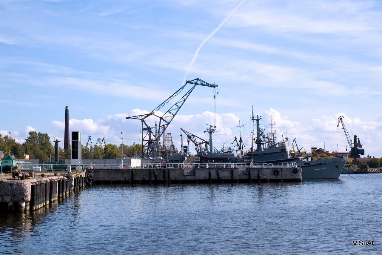 Порт в Кронштадте, Россия. Фото 1 – фотографии России
