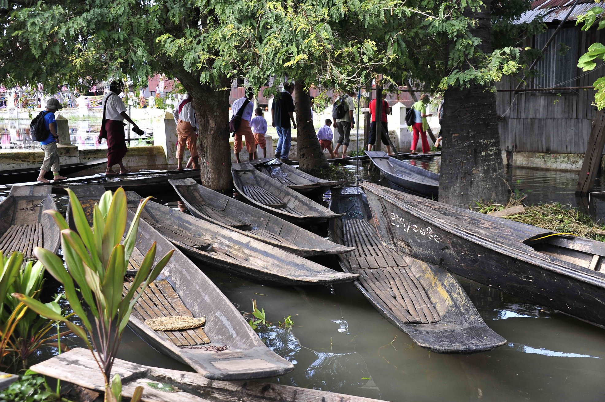 Лодок здесь как велосипедов – фотографии Мьянмы