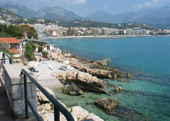 Берега в Ментоне, Франция. Фото 1 – фотографии Франции