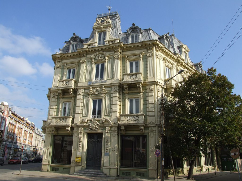 Улица в Русе, Болгария – фотографии Болгарии