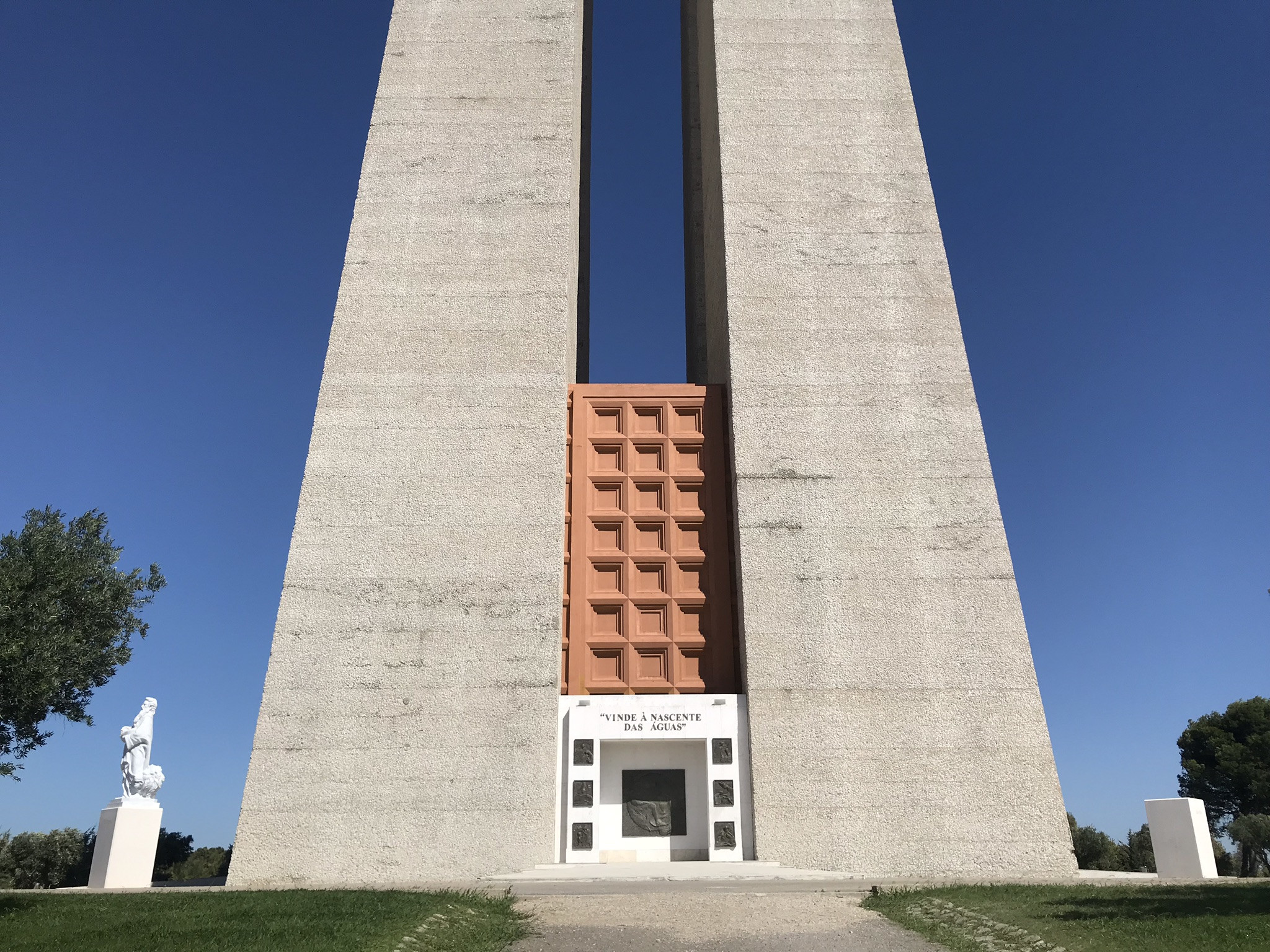 Знаменитая статуя Христа, Лиссабон – фотографии Португалии