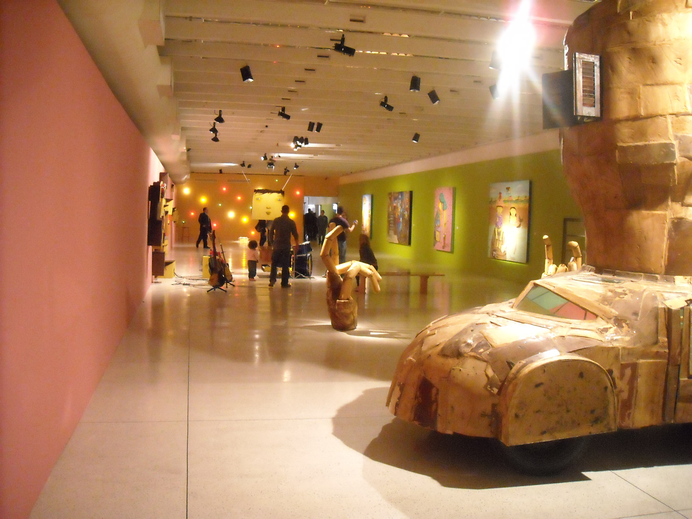 Музей Оскара Нимейера – фотографии Бразилии