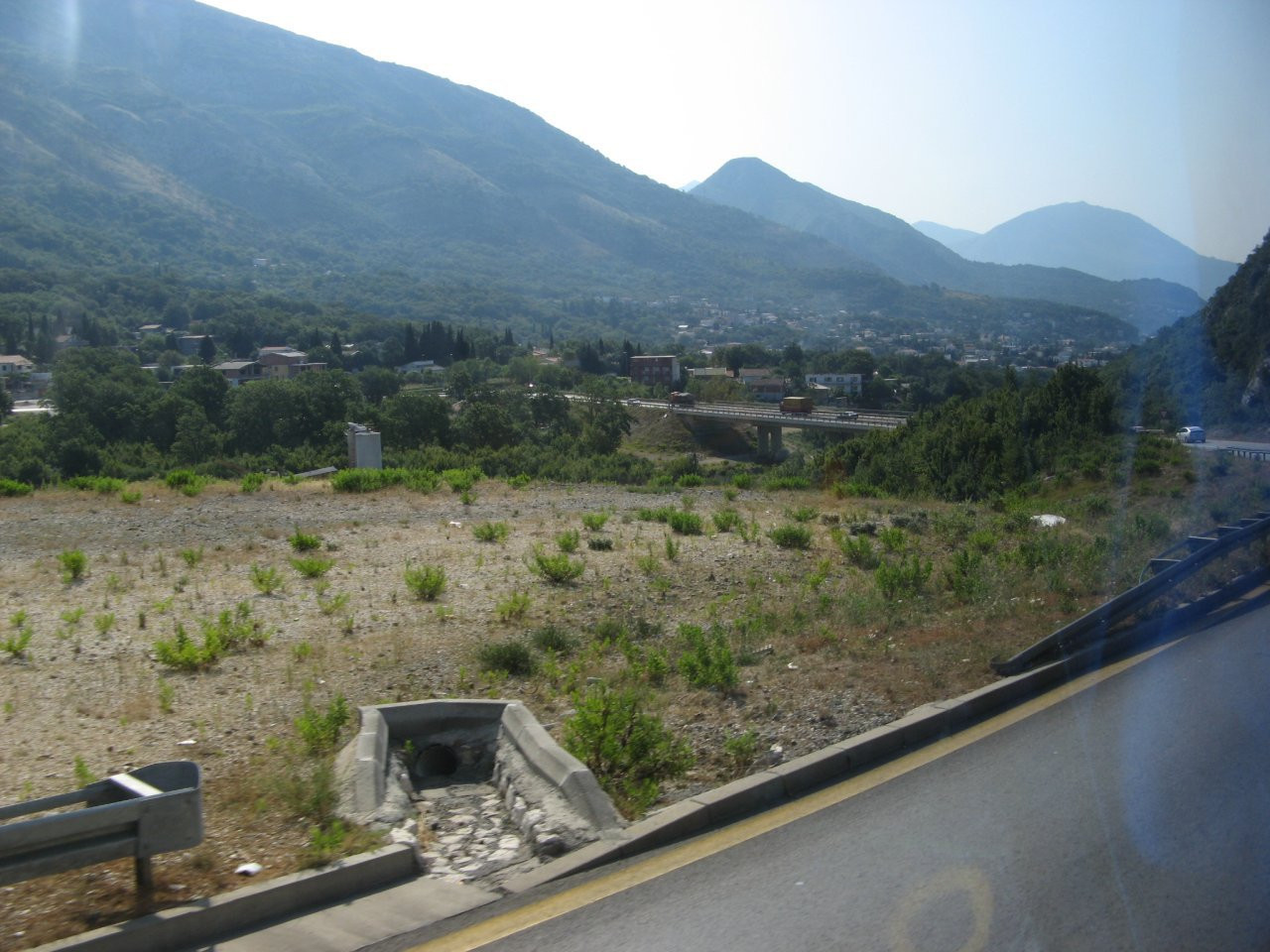 Дорога в Сутоморе, Черногория. Фото 1 – фотографии Черногории