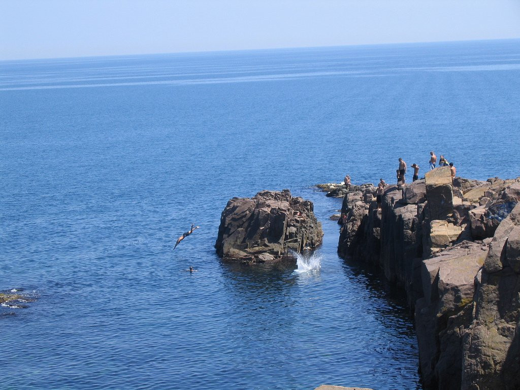 Скала в Поморие, Болгария – фотографии Болгарии