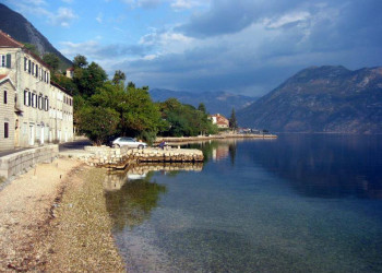 Набережная в Которском заливе, Черногория. Фото 1 – фотографии Черногории