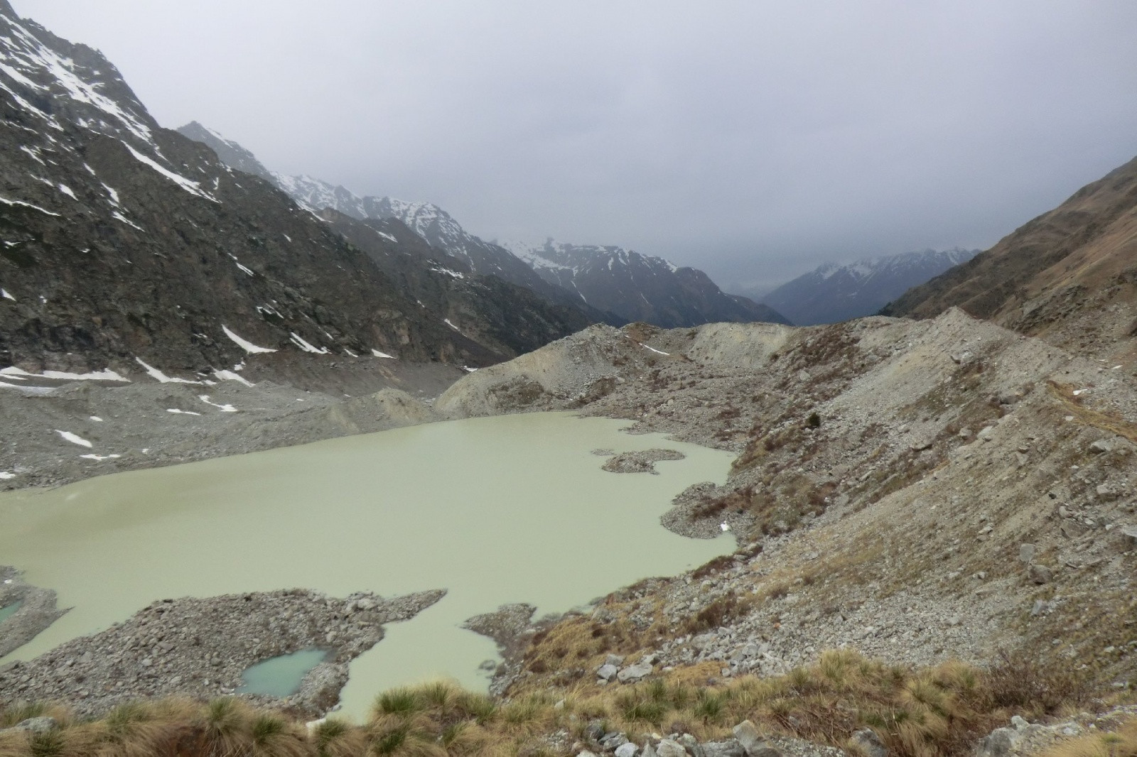 Горные озёра в ущелье Адыл-Су, Кабардино-Балкария, Россия – фотографии России