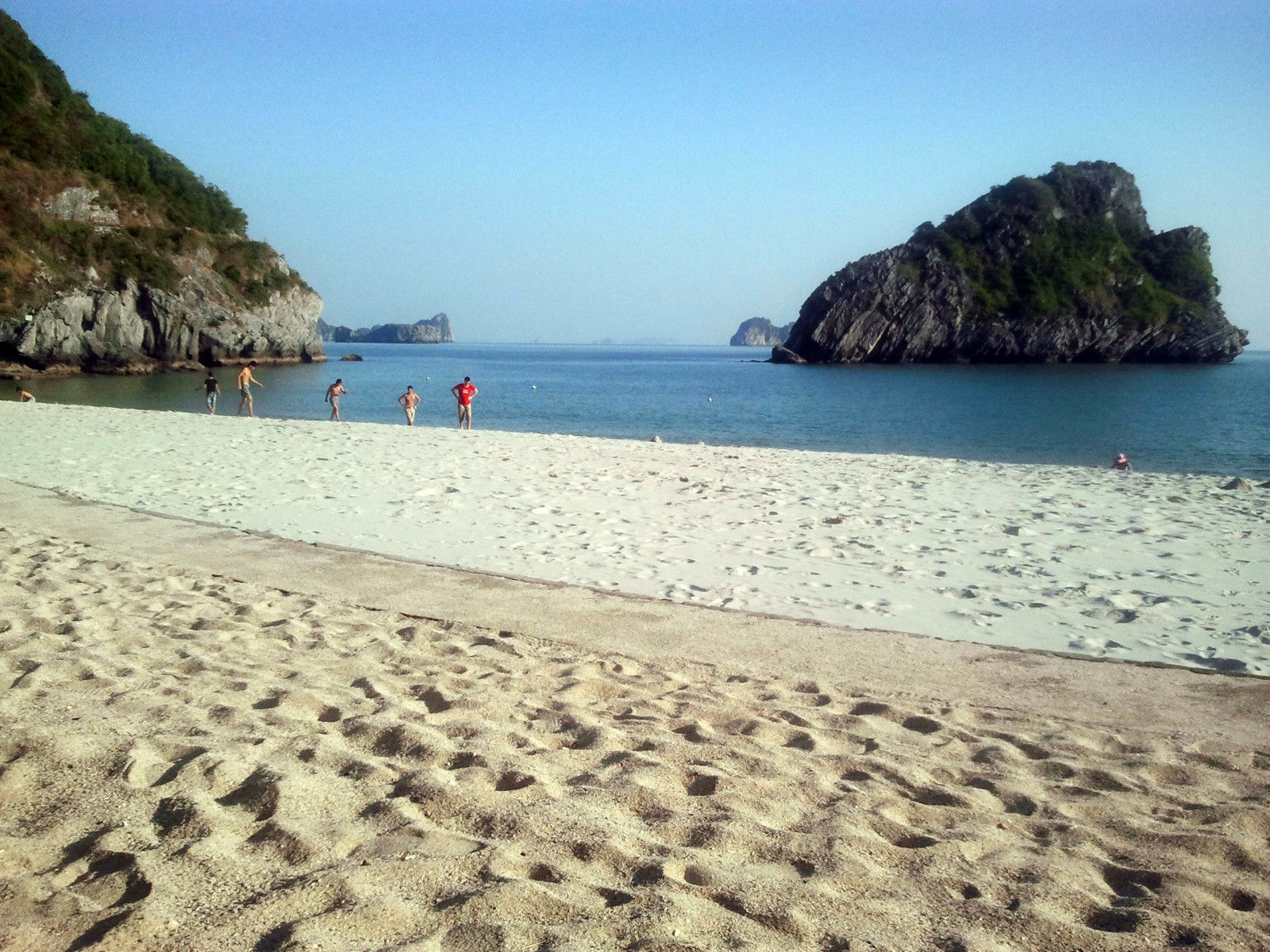 Песок здесь тоже неплохой на пляжах – фотографии Вьетнама