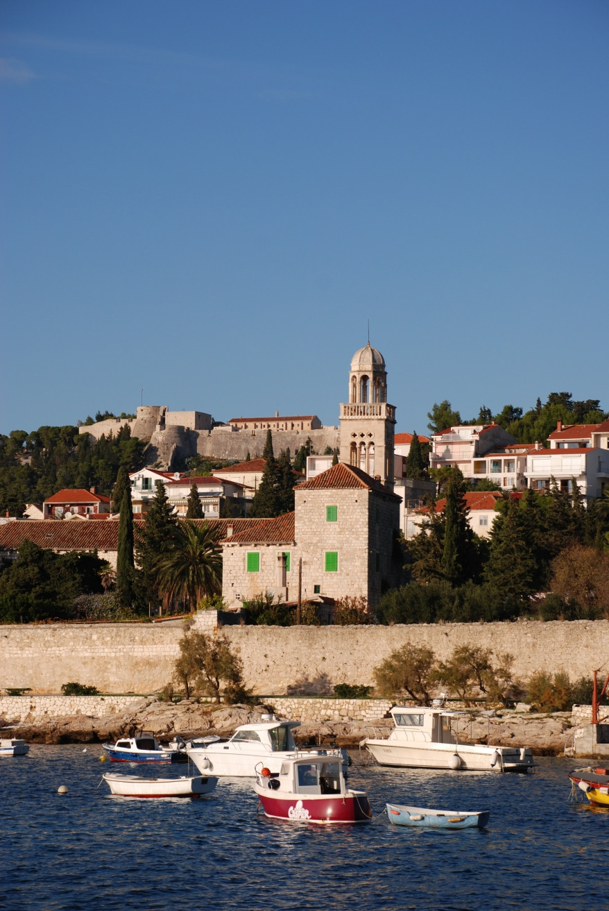 Лодки в Хвар, Хорватия. Фото 2 – фотографии Хорватии