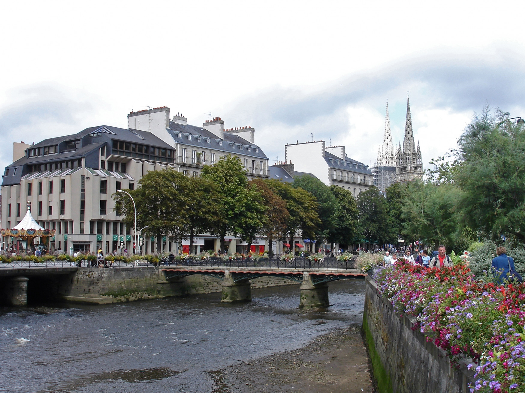 Канал в Кемпере, Франция. Фото 5 – фотографии Франции