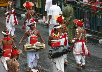 Фестиваль Эсала Перехера (Esala Perahera). Фото 3 – фотографии Шри-Ланки