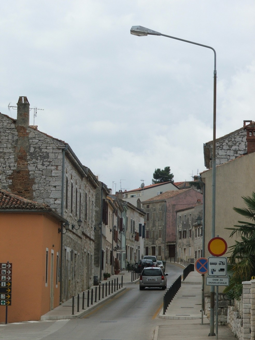 Улица в Врсаре, Хорватия. Фото 6 – фотографии Хорватии