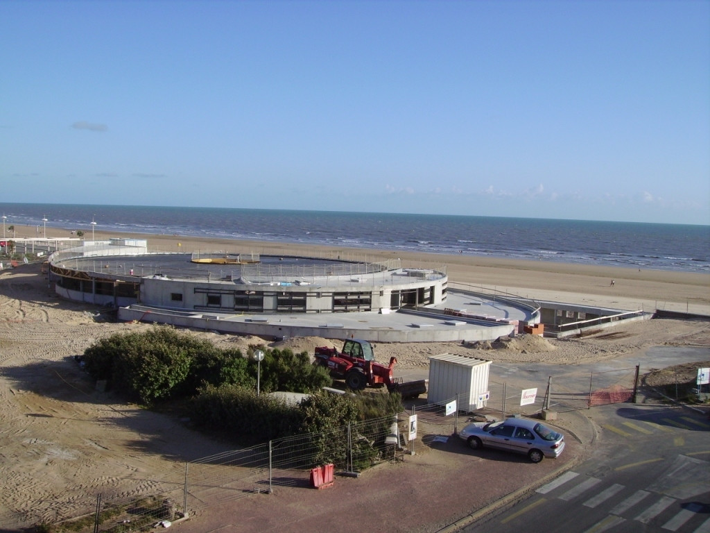 Сен-Жан-де-Мон, Франция – фотографии Франции