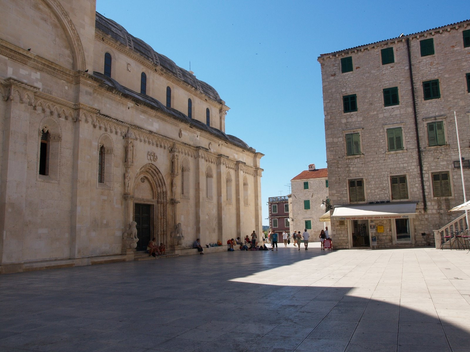Площадь в Шибеник, Хорватия – фотографии Хорватии