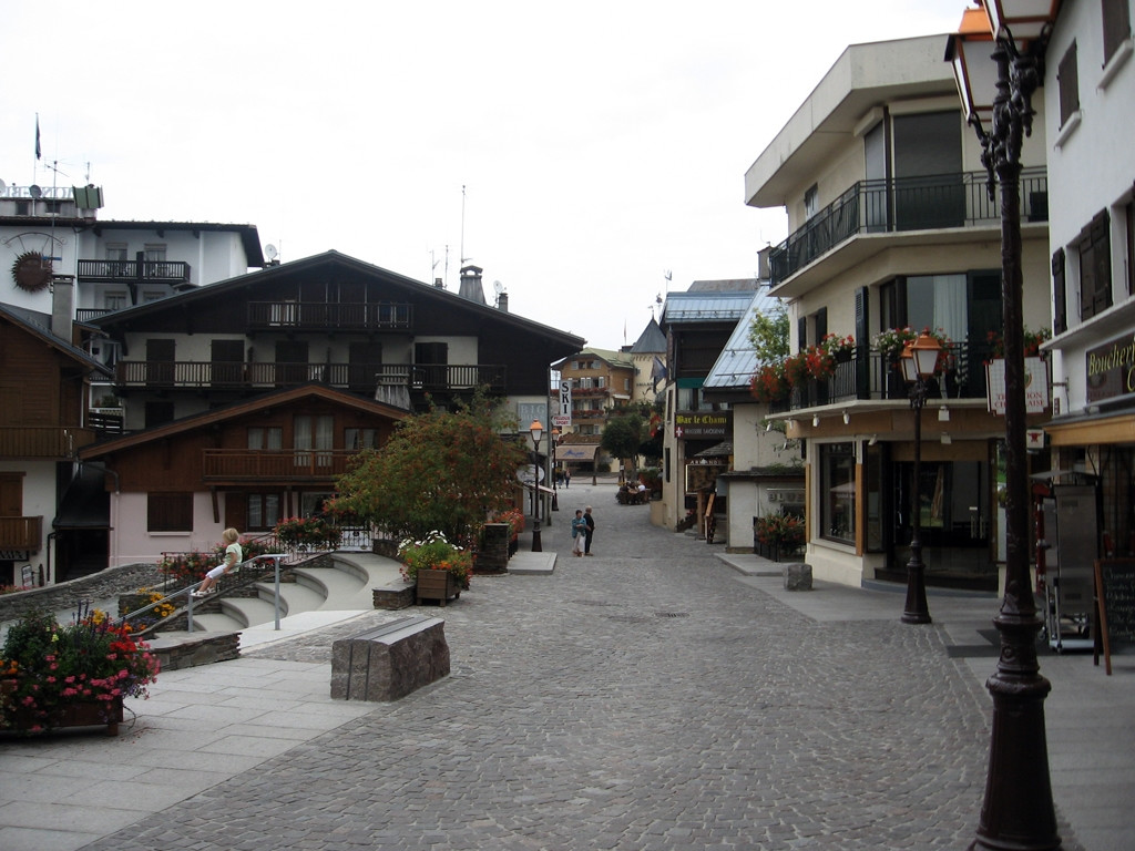 Улица в Межеве, Франция. Фото 4 – фотографии Франции