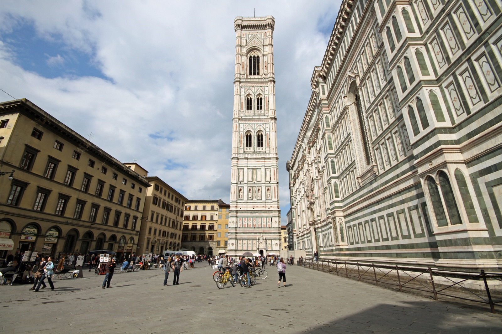 Площадь Дуомо во Флоренции – фотографии Италии