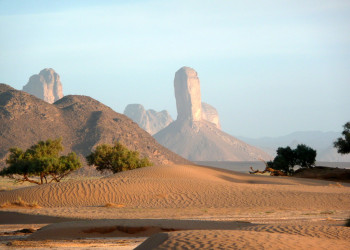 Нагорье Ахаггар в Сахаре, на юге Алжира – фотографии Алжира
