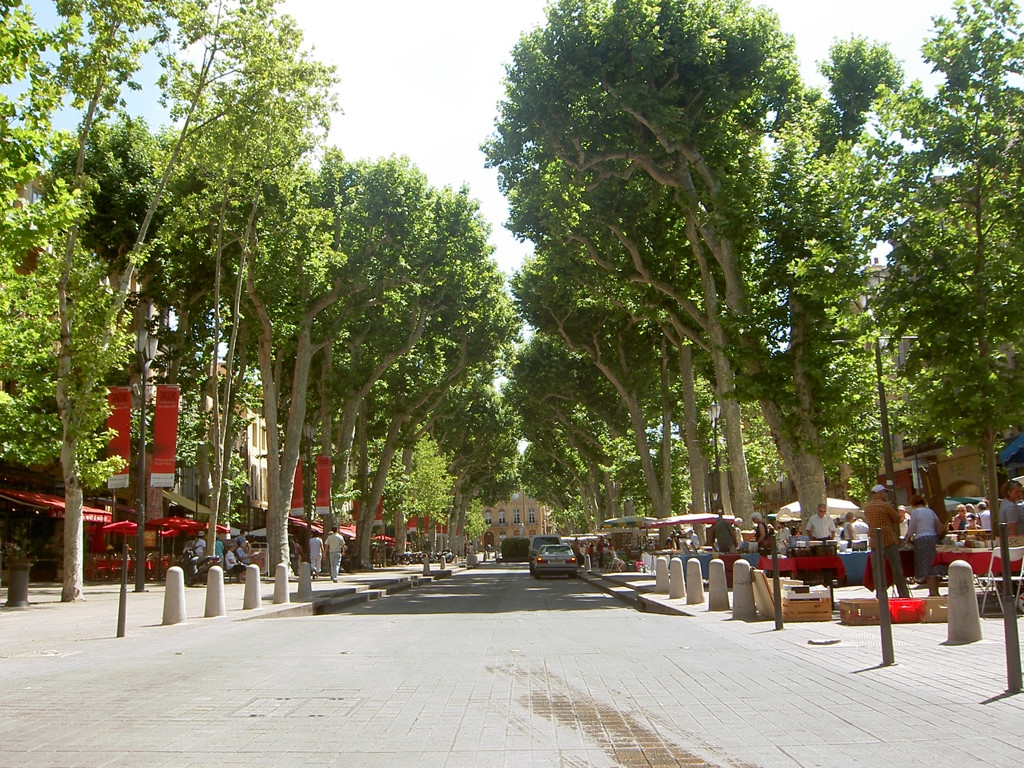 Улица в Экс-ан-Прованс, Франция. Фото 5 – фотографии Франции