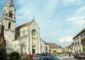 Храм в Бельфоре, Франция – фотографии Франции