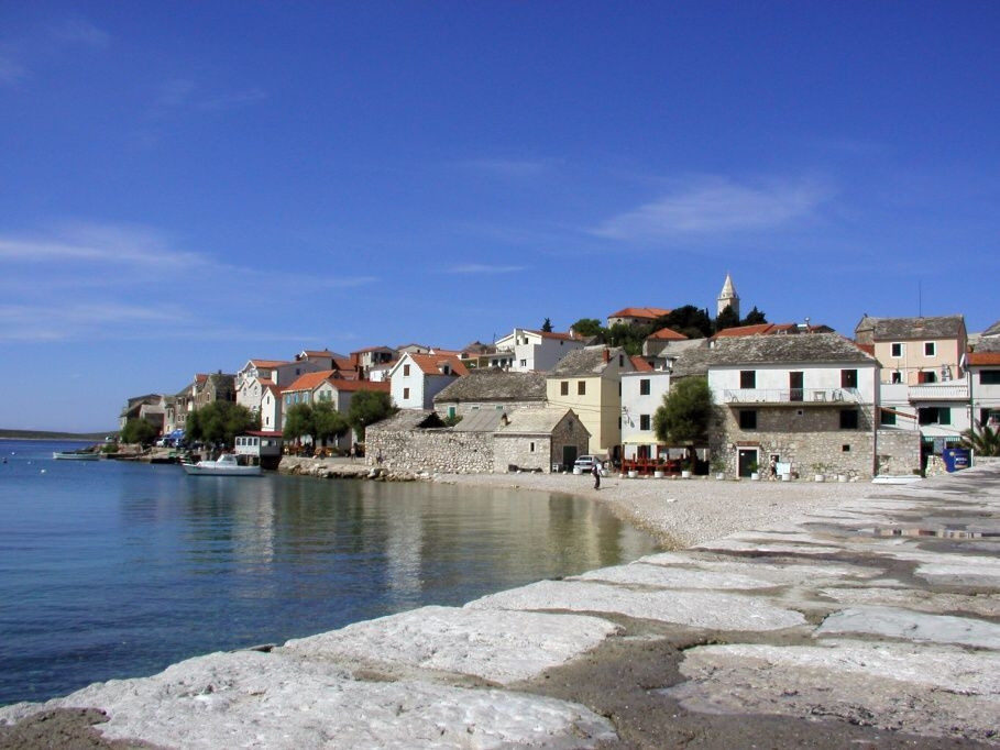 Набережная в Примоштен, Хорватия. Фото 2 – фотографии Хорватии