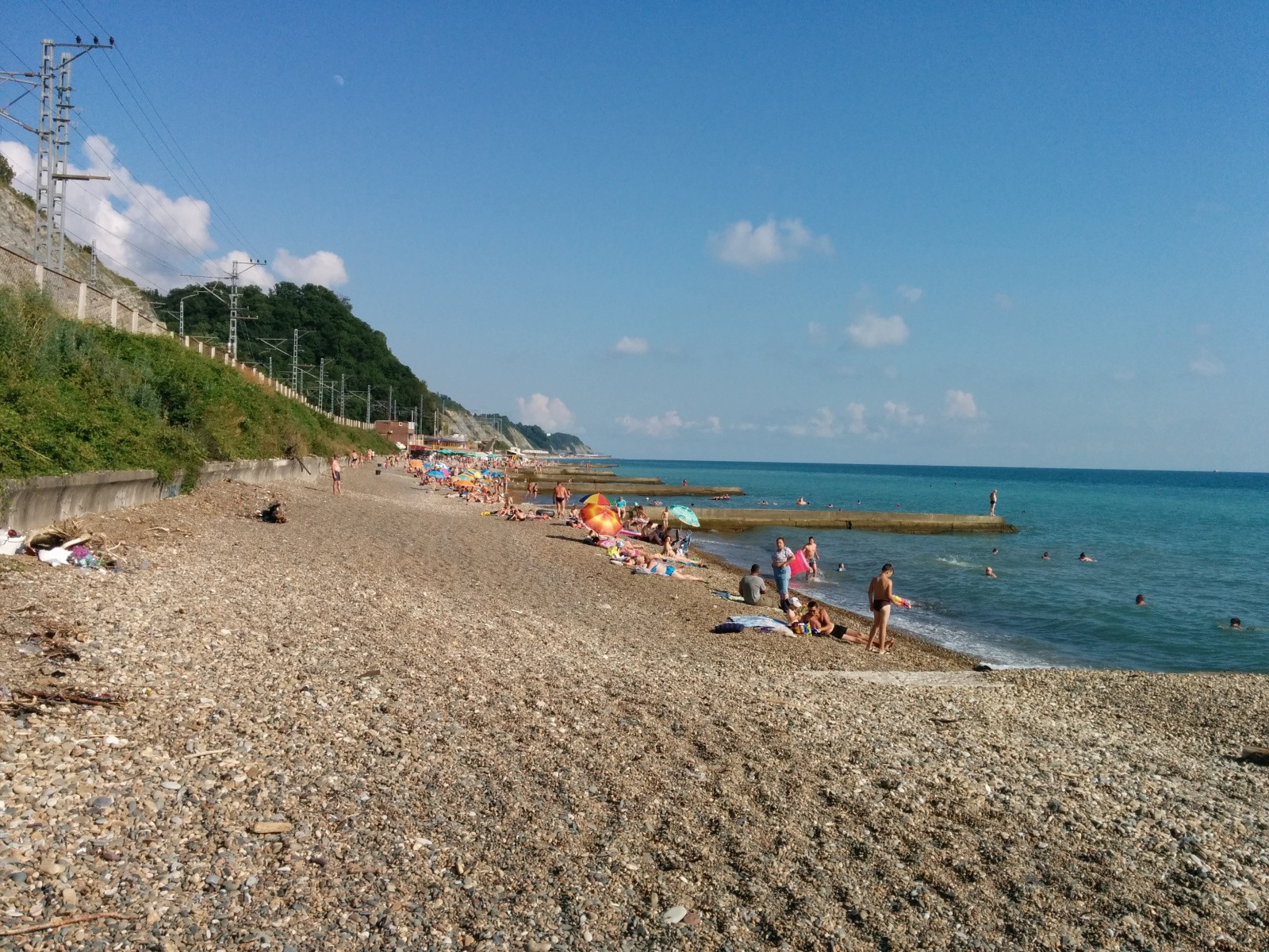 Пляж в районе Дедеркоя. Фото 3 – фотографии России