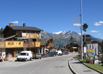 Транспорт в Ла-Розиере, Франция. Фото1 – фотографии Франции