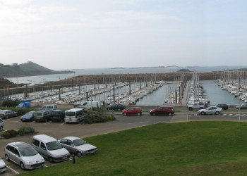 Транспорт в Требердене, Франция – фотографии Франции