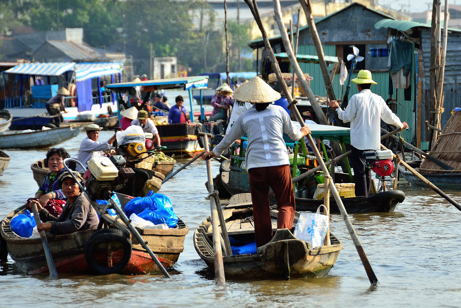 Жизнь на воде в Кантхо (Cần Thơ) – фотографии Вьетнама