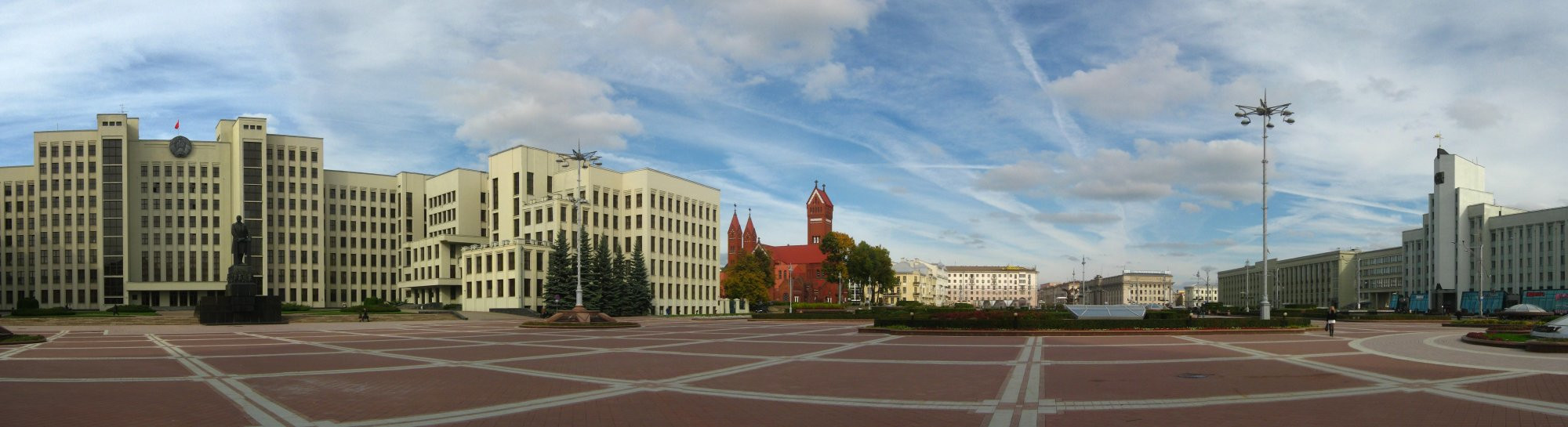 Площадь в Минске, Беларусь – фотографии Беларуси