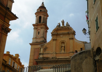 Храм в Ментоне, Франция. Фото 1 – фотографии Франции