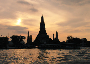 Буддийский храм Ват Арун (Wat Arun), Тайланд. Фото 1 – фотографии Таиланда