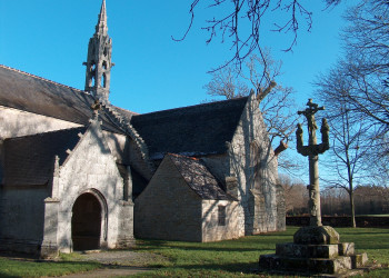 Церковь в Фуэнане, Франция. Фото 1 – фотографии Франции