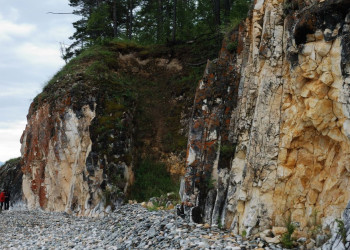 Скала на Байкале, Россия. Фото 7 – фотографии России