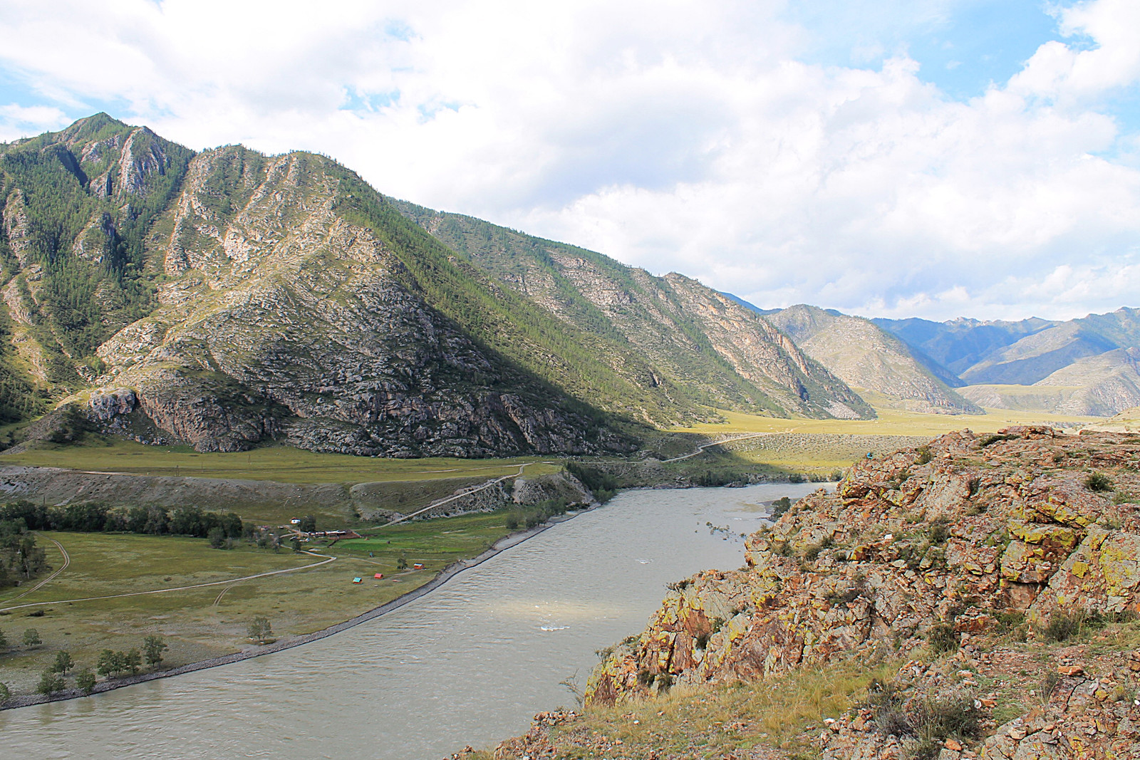 Пейзажи в районе Чуйского тракта – фотографии России