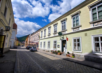 Шпиц (Spitz) – фотографии Австрии