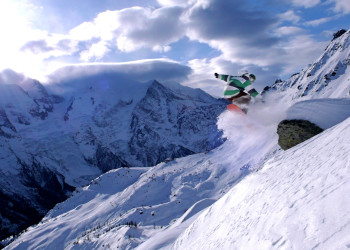 Сноубордист в Ле-Бревен, Франция – фотографии Франции