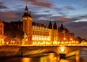 Замок-тюрьма Консьержери. Фото 1 – фотографии Франции