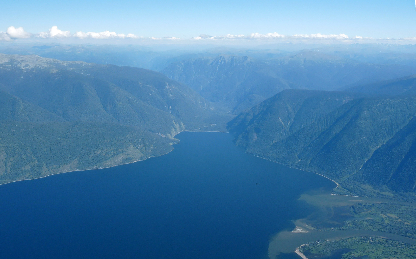 Телецкое озеро на Алтае. Фото 4 – фотографии России