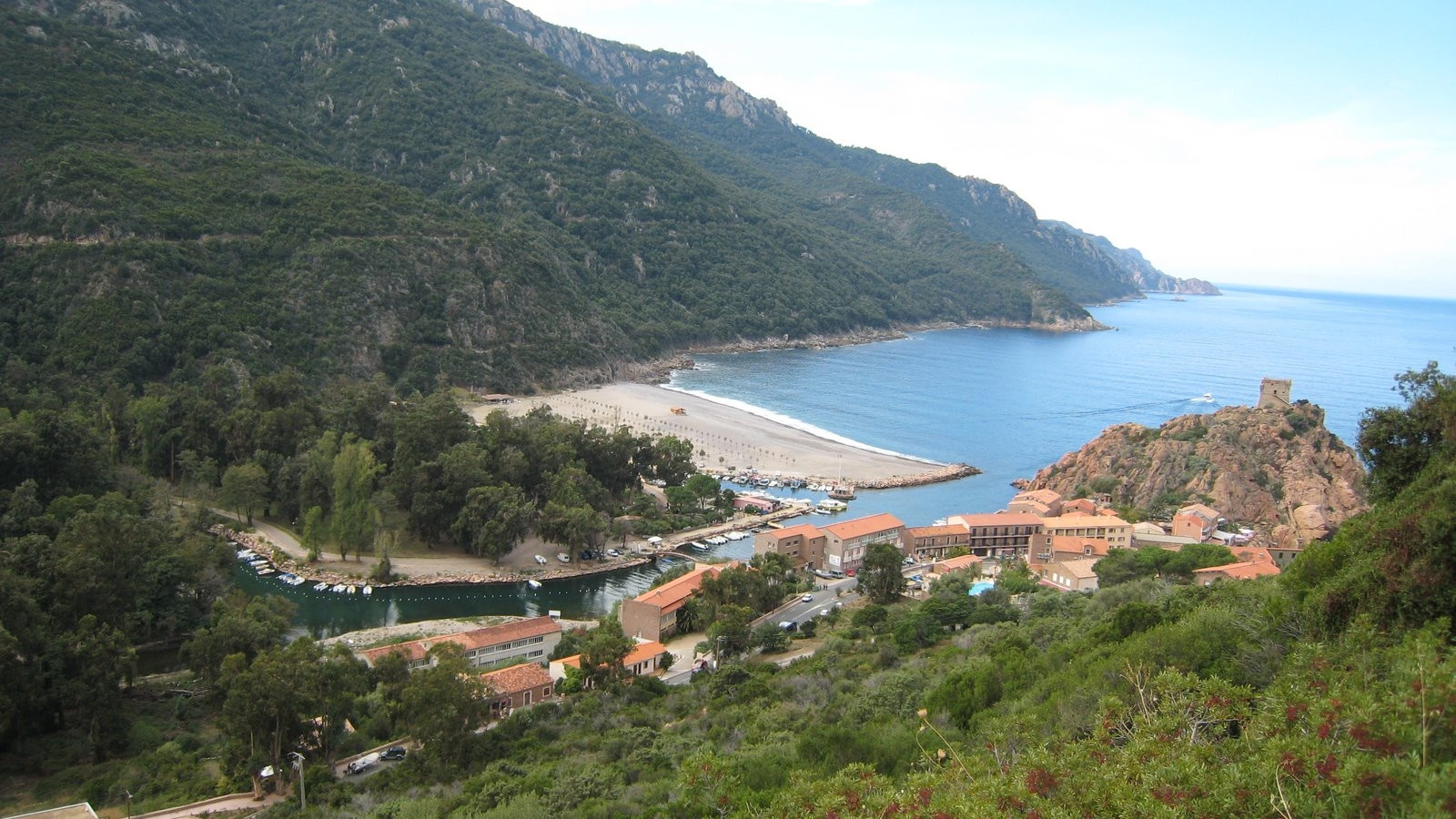 Берега в Порто, Франция. Фото 15 – фотографии Франции