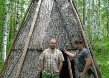 Туристы в Тальцах, Россия – фотографии России