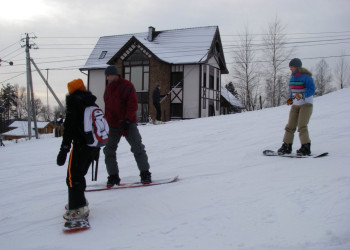 Сноубордисты в Северном склоне, Россия. Фото 4 – фотографии России