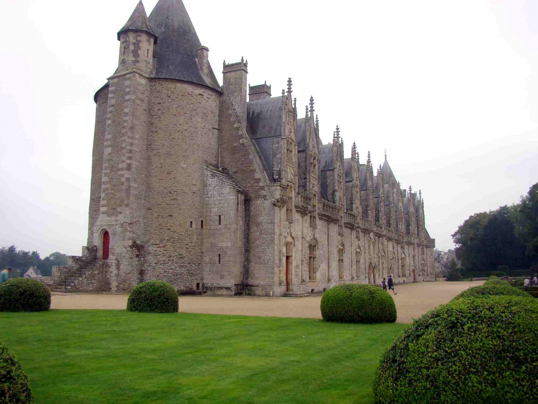 Достопримечательность в Жослене, Франция – фотографии Франции