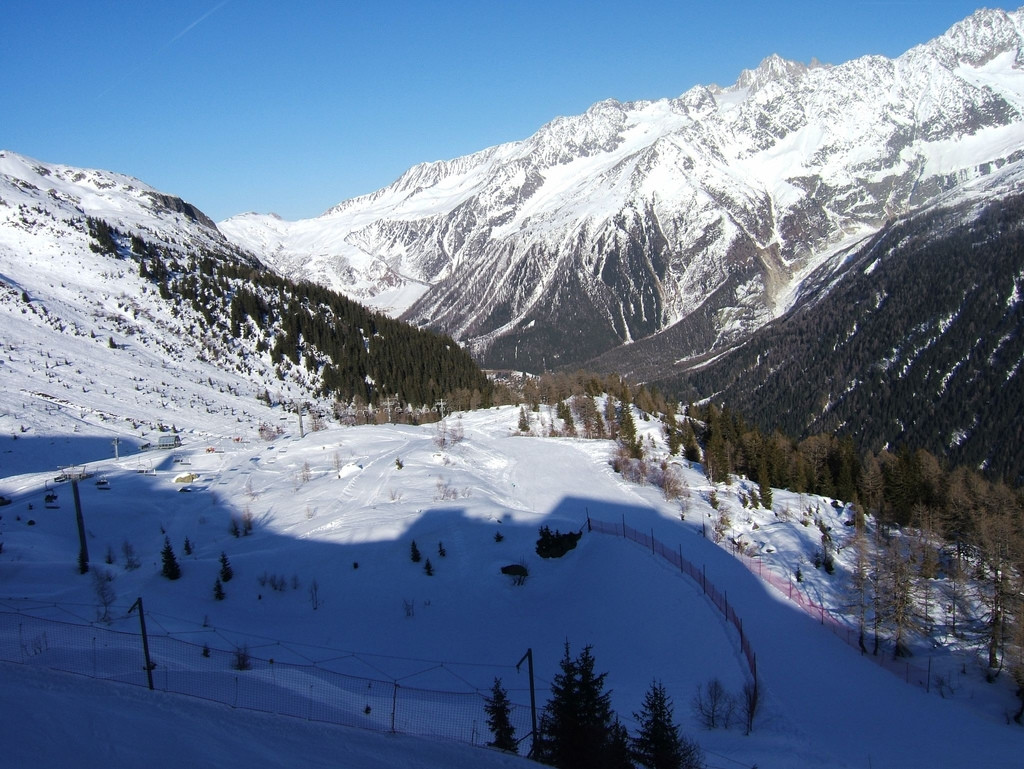 Горы в Ла-Флежер, Франция. Фото 2 – фотографии Франции