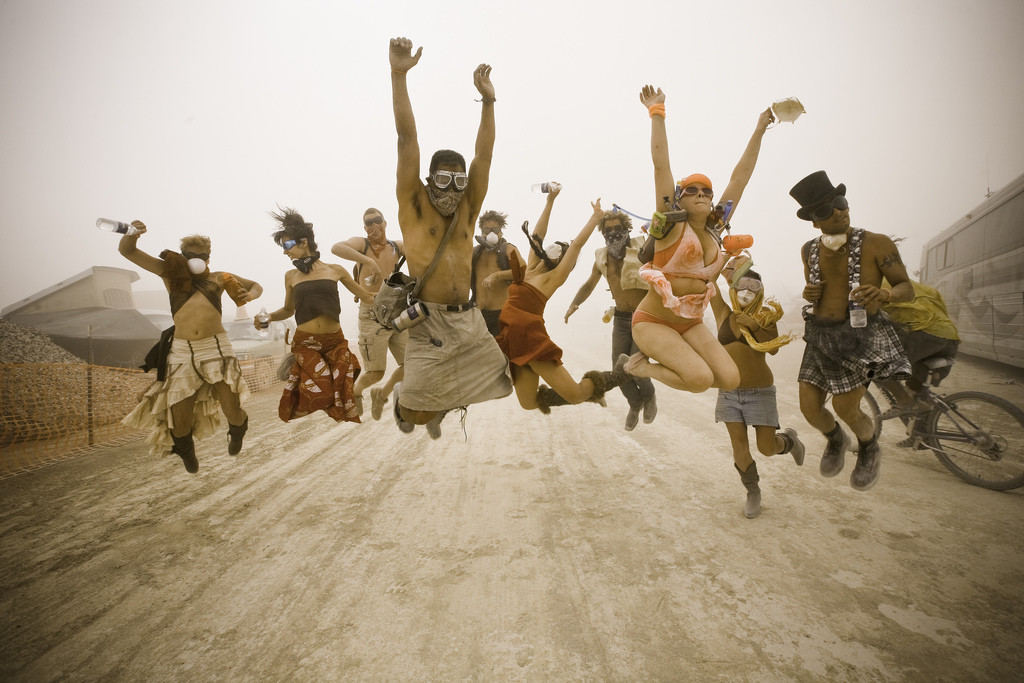 Пустыня Невады, фестиваль "Горящий человек" – фотографии США