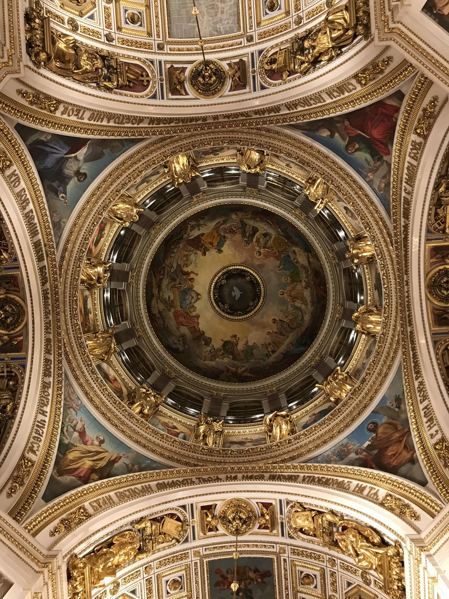 Исаакиевский собор внутри – фотографии России