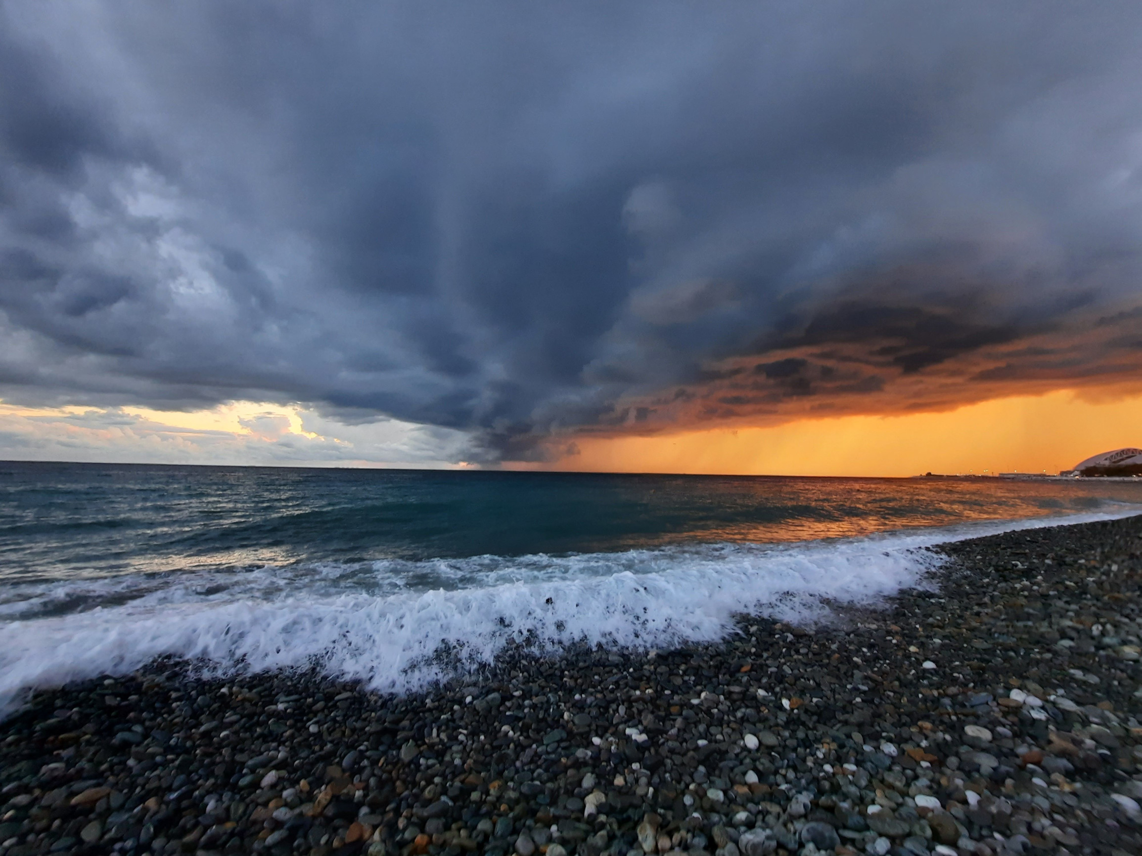 Набережная Адлера – фотографии