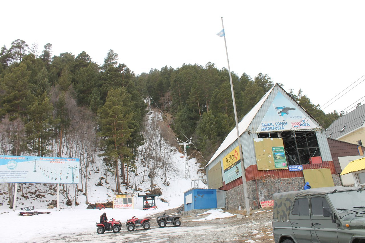 Чегетская поляна, Приэльбрусье, Россия. Фото 1 – фотографии России