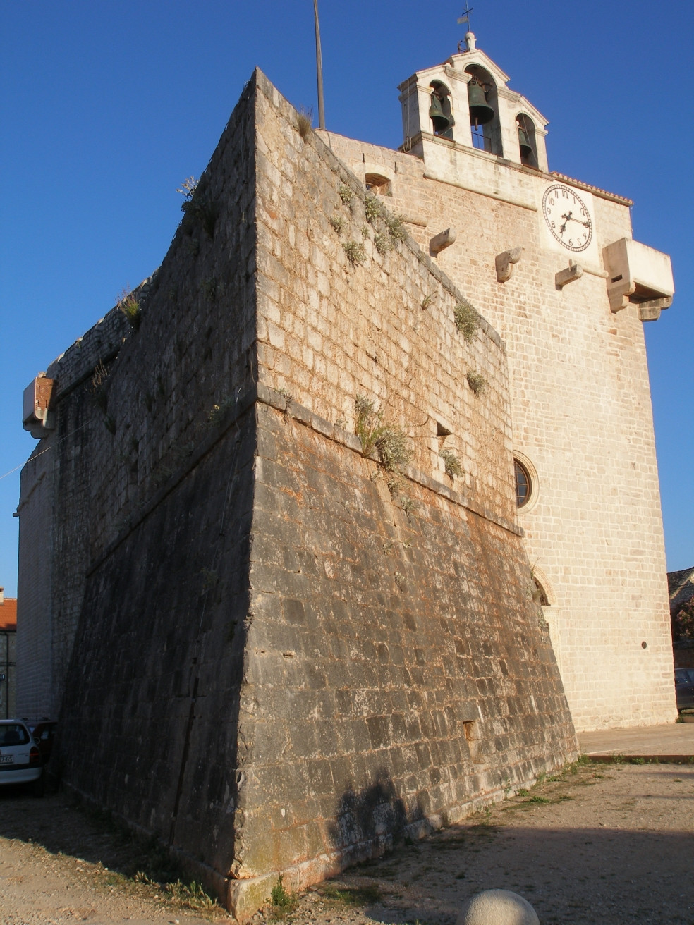 Крепость в Врбоска, Хорватия. Фото 1 – фотографии Хорватии