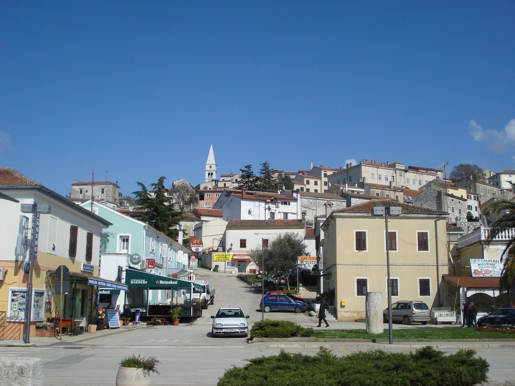 Дома в Врсаре, Хорватия. Фото 8 – фотографии Хорватии