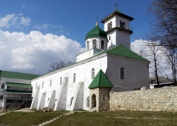 Михайло-Афонская Закубанская пустынь, Адыгея. Фото 1 – фотографии России